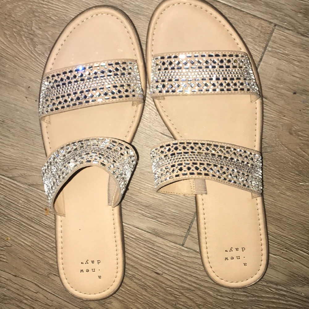 Women’s sandals